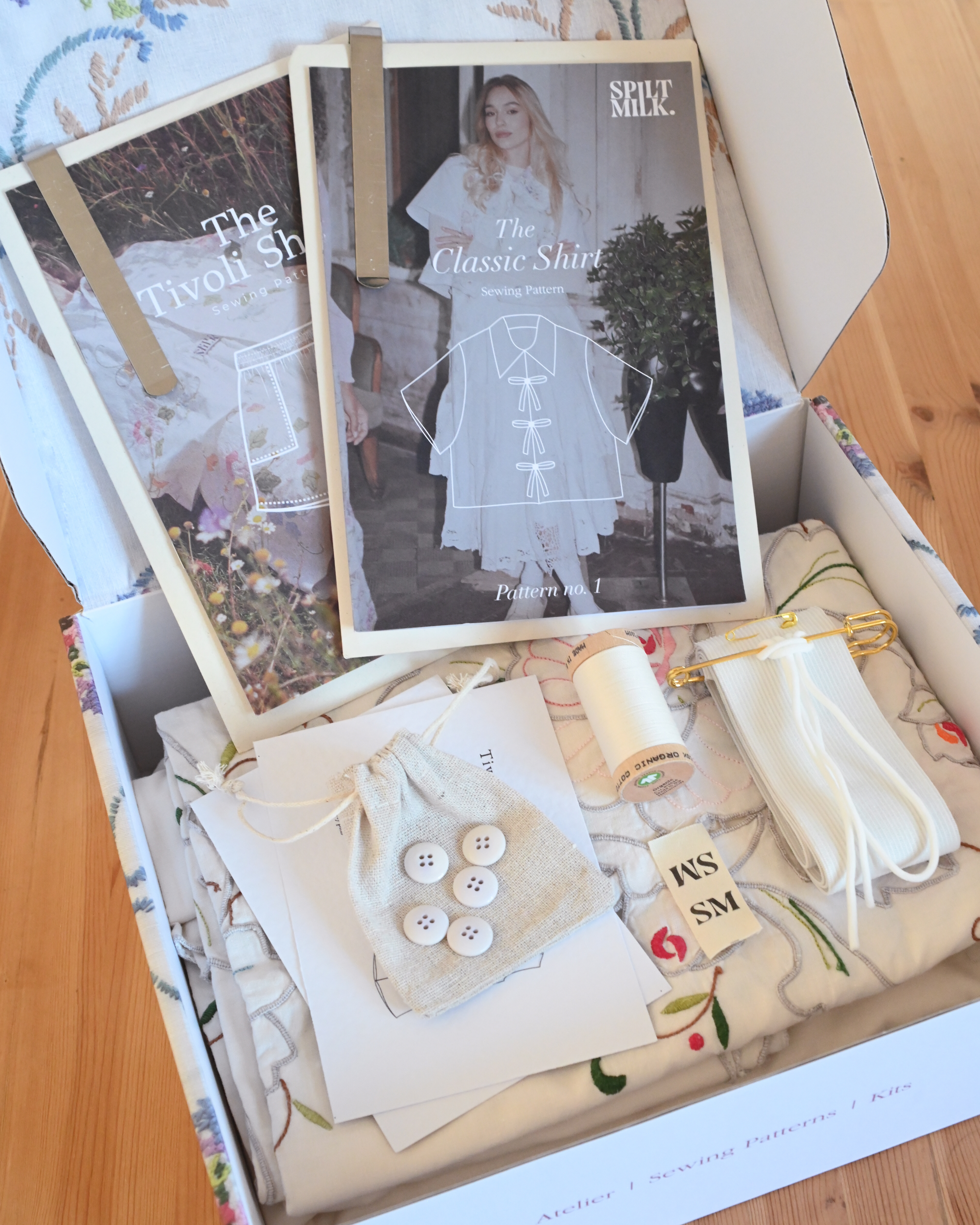 Elderflower Tablecloth Kit
