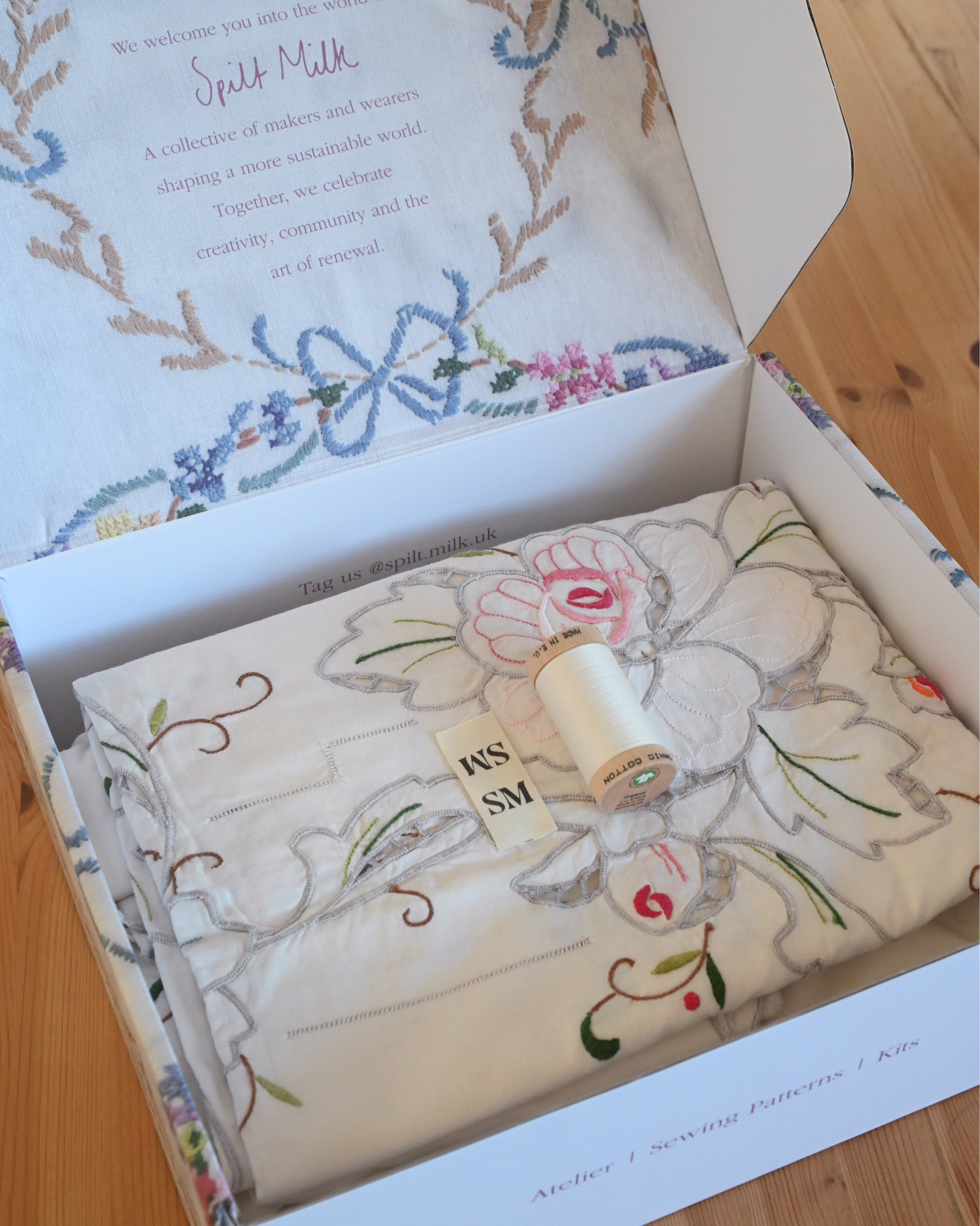 Elderflower Tablecloth Kit