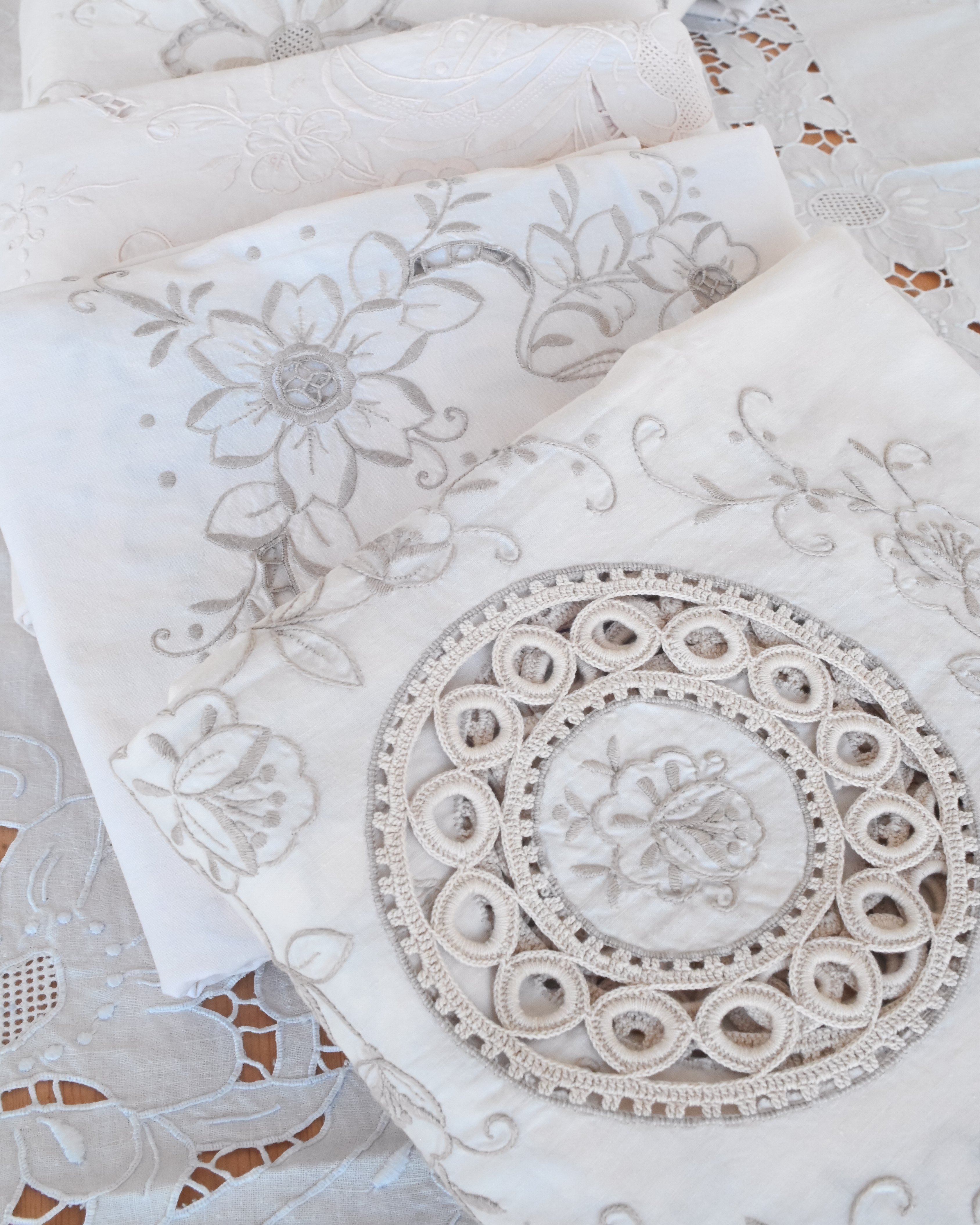 Garden Pear Tablecloth Kit
