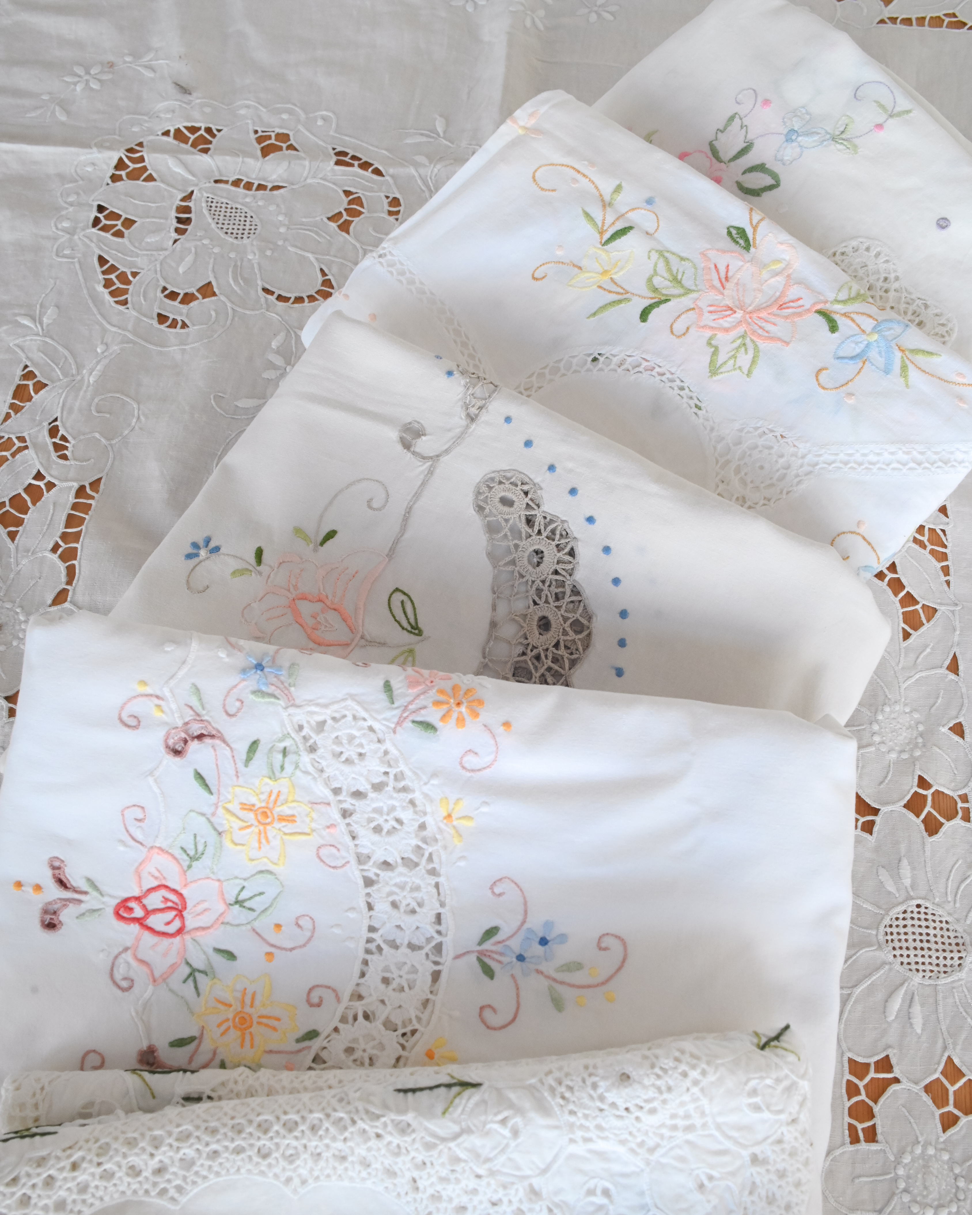 Sweet Pea Tablecloth Kit