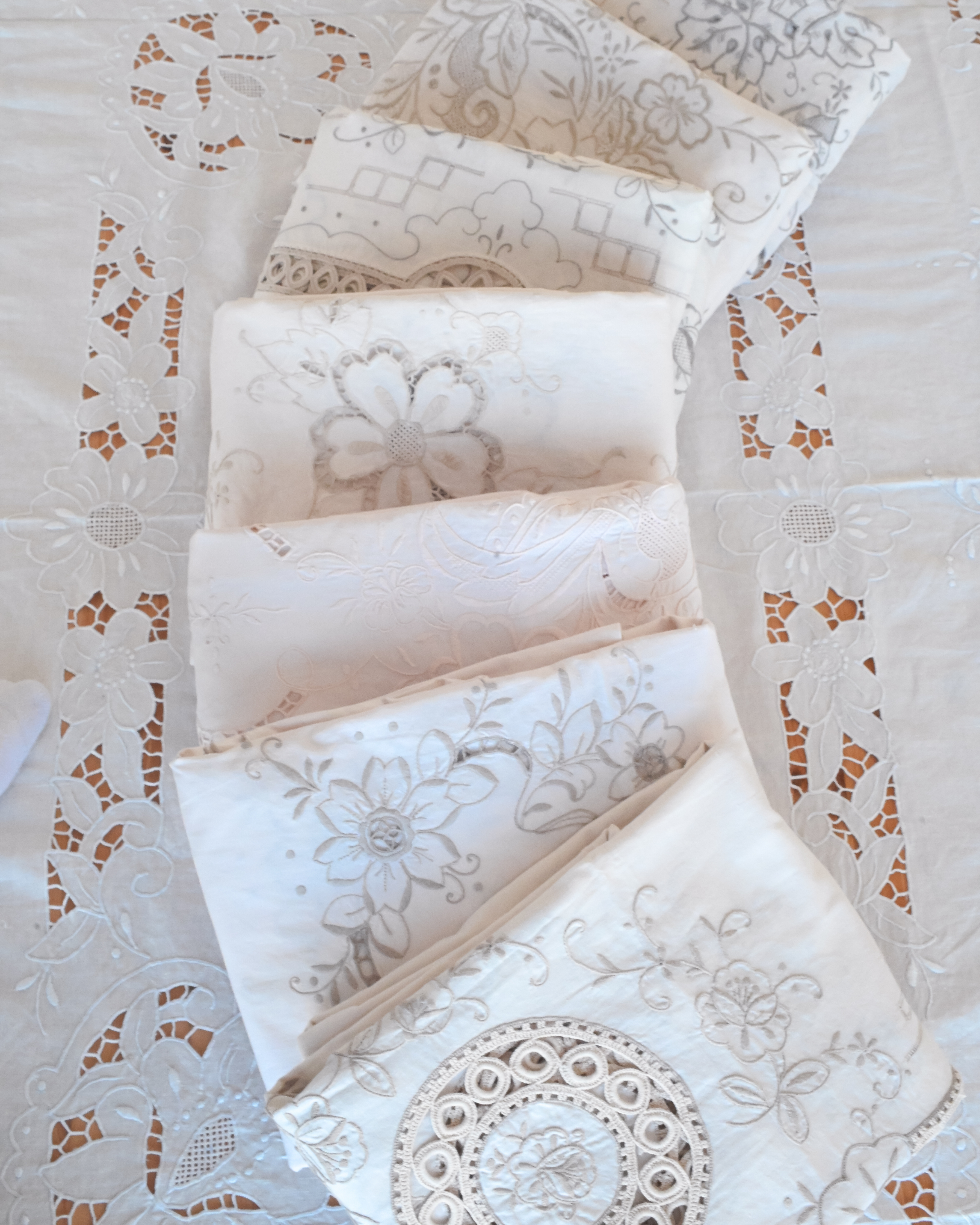 Garden Pear Tablecloth Kit